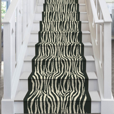 Savannah Stair RunnerSoft & Durable Carpet Runner For Stairs & StaircasesMultiple Lengths from B&Q