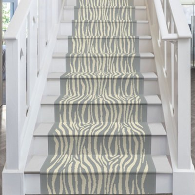 Savannah Stair RunnerSoft & Durable Carpet Runner For Stairs & StaircasesMultiple Lengths from B&Q