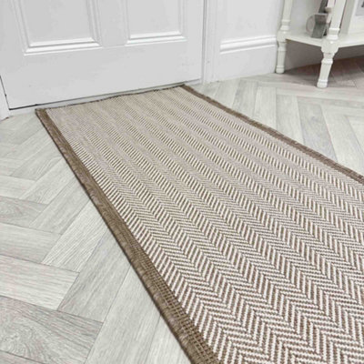 Illusion Indoor/outdoor Hallway Runner RugDurableReversible & Hardwearing Carpet For Home Or Garden from B&Q