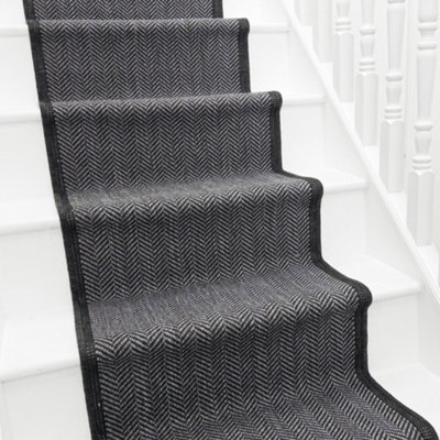 Illusion Stair RunnerReversibleDurable & Hardwearing Carpet For Stairs & StaircasesMultiple Lengths from B&Q