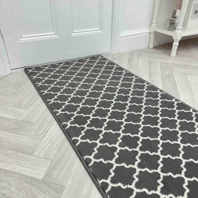 Avanti Hallway Runner RugSoftComfortable & Durable Carpet For HallKitchen & Corridor from B&Q