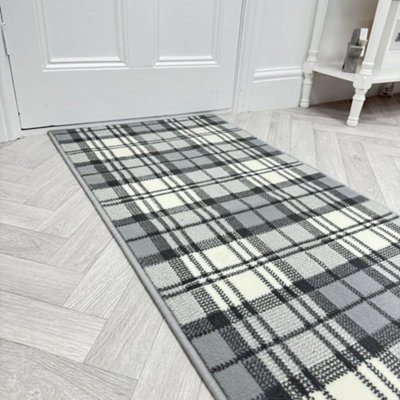 Tartan Hallway Runner RugSoftComfortable & Durable Carpet For HallKitchen & Corridor from B&Q