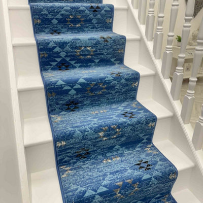 Andes Stair RunnerSoft & Durable Carpet Runner For Stairs & StaircasesMultiple Lengths from B&Q