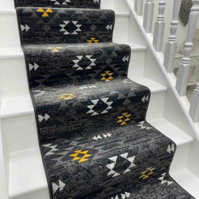 Andes Stair RunnerSoft & Durable Carpet Runner For Stairs & StaircasesMultiple Lengths from B&Q