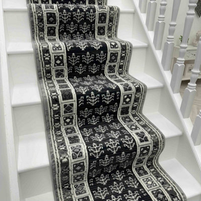 Mayan Stair RunnerSoft & Durable Carpet Runner For Stairs & StaircasesMultiple Lengths from B&Q