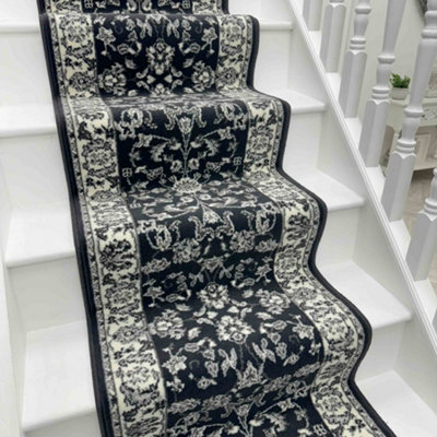 Traditional Stair RunnerSoft & Durable Carpet Runner For Stairs & StaircasesMultiple Lengths from B&Q