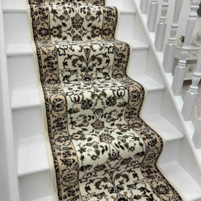 Traditional Stair RunnerSoft & Durable Carpet Runner For Stairs & StaircasesMultiple Lengths from B&Q