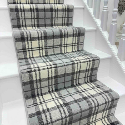Tartan Stair RunnerSoft & Durable Carpet Runner For Stairs & StaircasesMultiple Lengths from B&Q