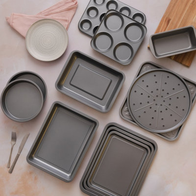 Betterware Essentials 12 Piece Baking Set