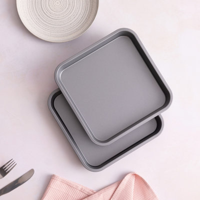 Betterware Essentials 23Cm Brownie TinPack Of 2 from B&Q