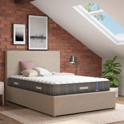 B&Q -  Medium Comfort Pocket+ Memory Hybrid MattressSize Small Double