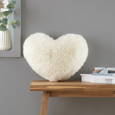 Catherine Lansfield 'Cuddly' Faux Fur Heart Cushion in Cream - Image 7