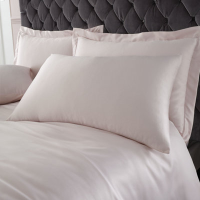 Catherine Lansfield Standard Pillowcase Pair - Blush - Image 9