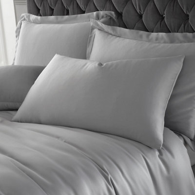 Silky Soft Satin Standard Pillowcase - Image 9