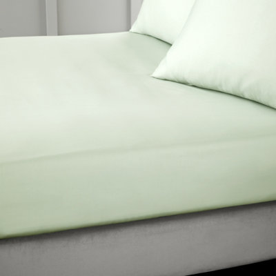 B&Q -  400 Thread Count Cotton Sateen Double Fitted Sheet Green - Image 8