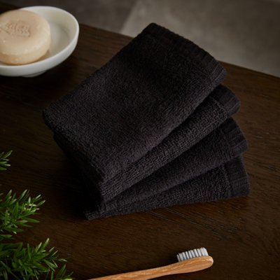 B&Q -  Quick Dry Plain 30X30 Cm Face Cloth 4 Pack Black