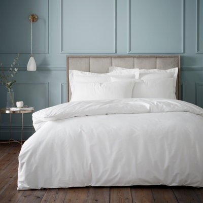 Bianca 180 Thread Count Egyptian Cotton Double Duvet Cover Set With Pillowcases White