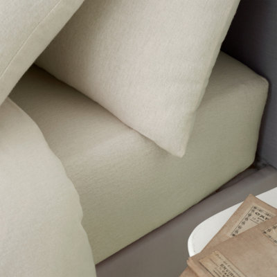 Catherine Lansfield Men's Cream Cotton Fitted Sheet - Image 9