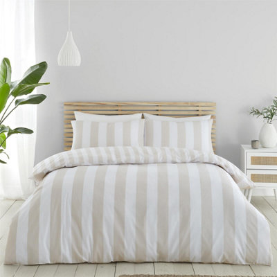 Catherine Lansfield Bedding Cove Stripe Reversible King Duvet Cover Set With Pillowcases Natural White