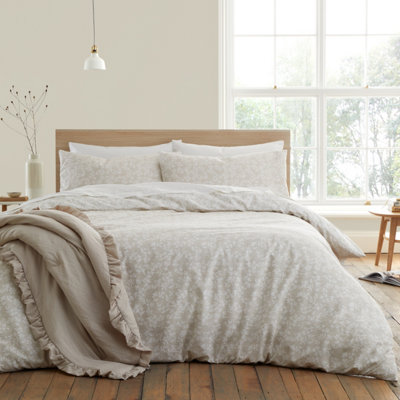 Bianca Bedding Shadow Leaves 200 Thread Count Cotton Reversible Double Duvet Cover Set With Pillowcases Natural