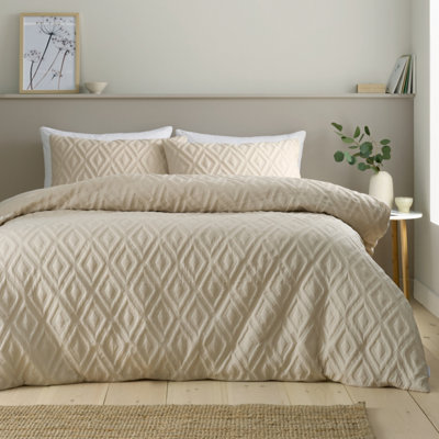 Catherine Lansfield Jacob Geo Soft Touch Double Duvet Cover Set With Pillowcases Natural