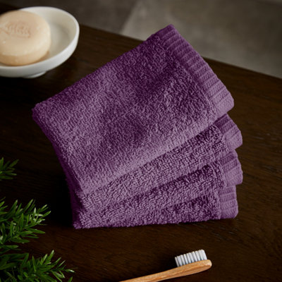 B&Q -  Quick Dry Plain 30X30 Cm Face Cloth 4 Pack Plum