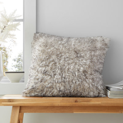 Catherine Lansfield Grey Arctic Fox Cushion 45Cm - Image 5