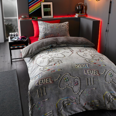 B&Q -  Game Over Glow In The Dark Fleece Duvet Cover Set With Pillowcase Black
