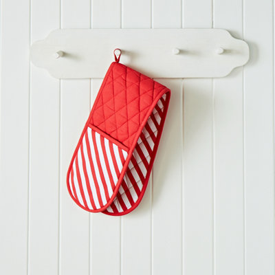 Catherine Lansfield Unisex Red 'Christmas Candy Cane' Cotton Kitchen Double Oven Glove In - Image 8