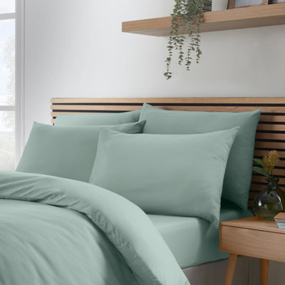 Catherine Lansfield Unisex Green So Soft Non Iron Pillow Case W/ Envelope Closure 4 Pack In | Size: Standard - Image 8