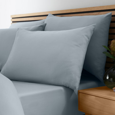 Catherine Lansfield Unisex Mid Grey So Soft Non Iron Microfibre Quick Dry 30Cm Deep Fitted Sheet In | Size: King Fitted - Image 6