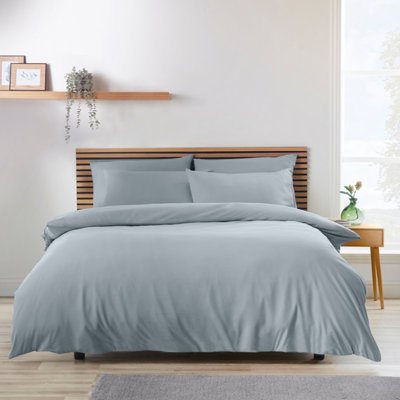 Catherine Lansfield Unisex Mid Grey So Soft Non Iron Plain Dyed Duvet Cover Set In | Size: King - Image 8