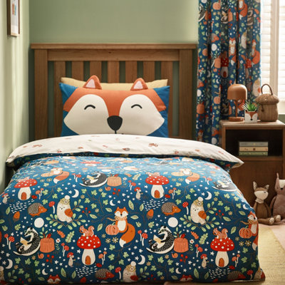 Catherine Lansfield Fox And Woodland Friends Reversible Double Duvet Cover Set With Pillowcases Green from B&Q