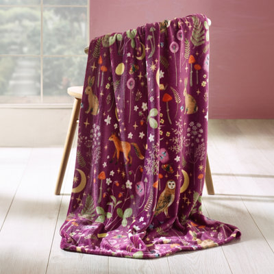 Catherine Lansfield Enchanted Twilight Animals Cosy Fleece 130X170cm Blanket Throw Plum