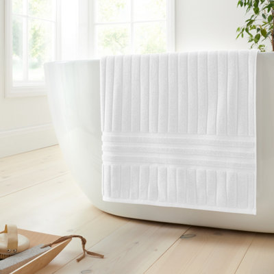 Julian Charles White Bianca Hotel Cotton Towels - Hand Towel - Image 11