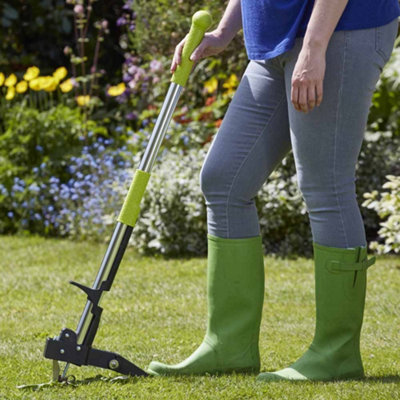 Garden Gear Long Handled Robust Stainless Steel Weed Puller Claw Grabber. from B&Q