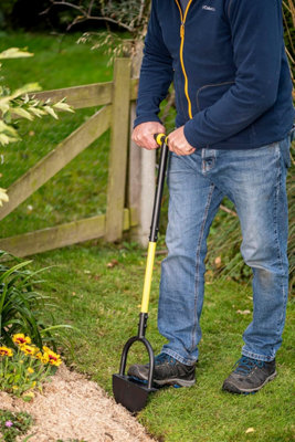 B&Q -  Lawn Edger Long Handle Garden Tool Heavy Duty Steel T Handle Ergonomic Soft Grip Lawn Care