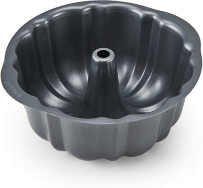 Instant Pot Maxwell & Williams Caviar Speckle Coupe Plate from B&Q