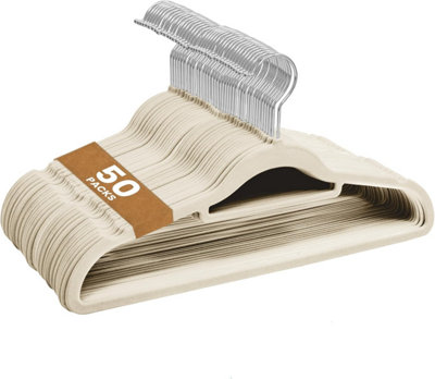 Sasha Morel Cream Velvet Coat Hangers - 50 Pack (Cream) - Non Slip Velvet Hangers - Tie Organiser With Swivel Hooks