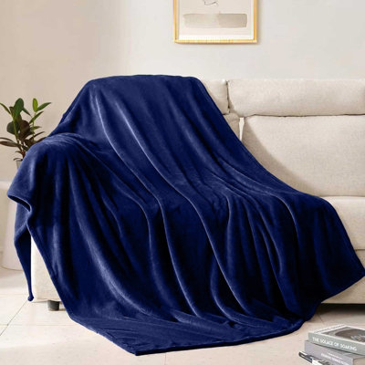 Aspire Homeware Navy Fleece Throw BlanketSuper King (L)270Cm X (W)230Cm from B&Q