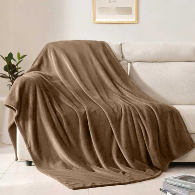 Aspire Homeware Camel Fleece Throw BlanketSuper King (L)270Cm X (W)230Cm from B&Q
