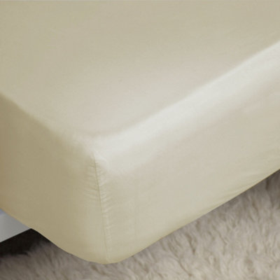 Belledorm Easycare Percale Fitted Sheet Cream (Narrow Single) from B&Q