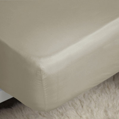 Belledorm Easycare Percale Fitted Sheet Mushroom (Superking) from B&Q