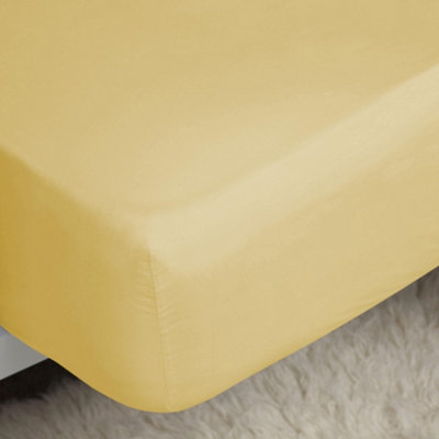 Belledorm Easycare Percale Fitted Sheet Saffron (Kingsize) from B&Q