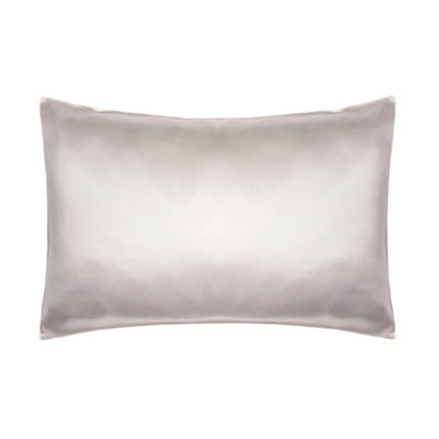 Belledorm 100% Mulberry Silk Pillowcase Ivory (One Size) from B&Q