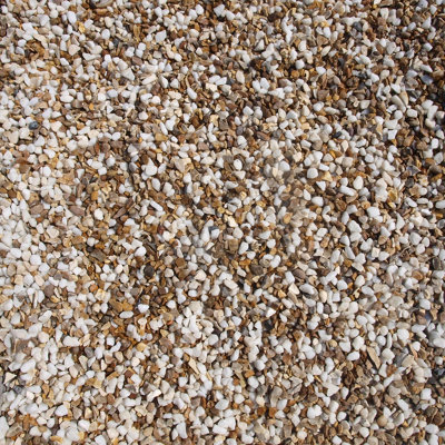 Simpa 14mm Champagne Gold Chippings Bag 20Kg from B&Q