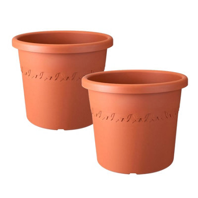 Elho Algarve Plastic PlantersSet Of 2 Pots from B&Q