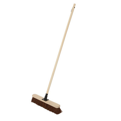 Straight Stiff Bassine Indoor & Outdoor Broom(W)450mm from B&Q