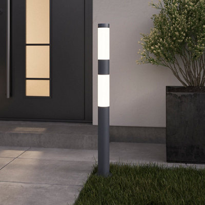 B&Q -  Callisto Contemporary Dark Grey Mains-Powered 1 Lamp Integrated Led Outdoor Post Light (H)1000mm