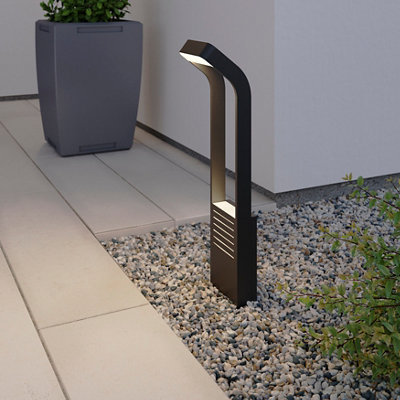 B&Q -  Majorca Contemporary Black Mains-Powered 1 Lamp Integrated Led Outdoor Post Light (H)700mm